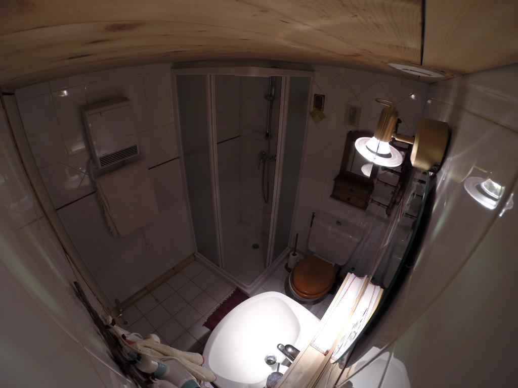 مبيت وإفطار ليز أوش Chalet De Pascaline الغرفة الصورة